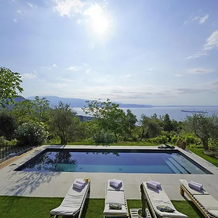 Dolce Villa